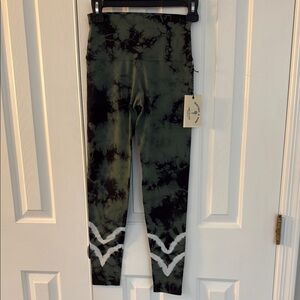 Electric and rose Tie-Dye Leggings